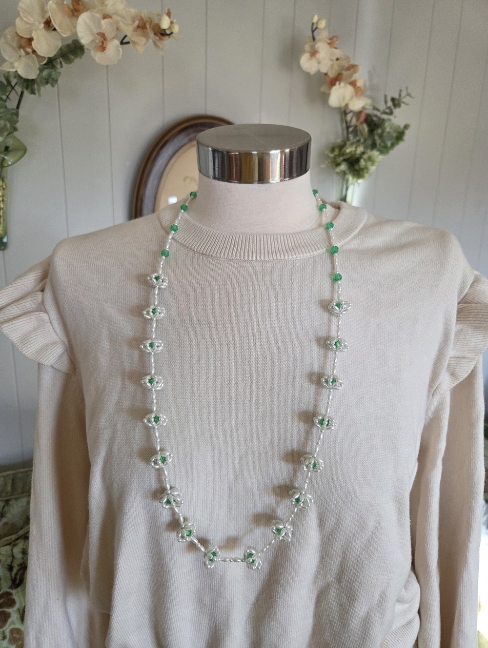 Vintage Handmade Green and White Beaded Long Necklace